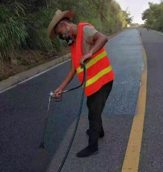 通州路面喷涂翻新彩色步道施工方案